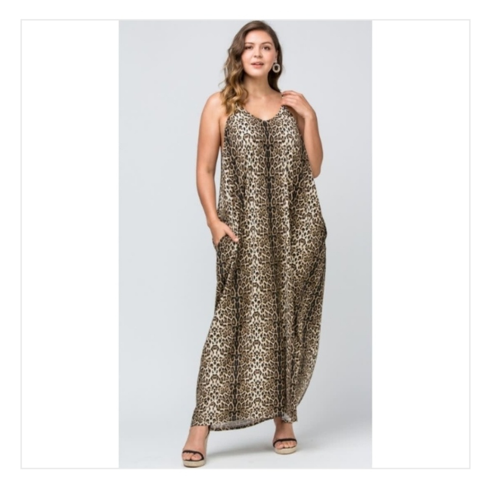 Leopard print maxi dress